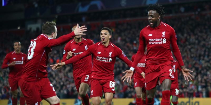 Biểu tượng của câu lạc bộ Liverpool với sân vận động Anfield